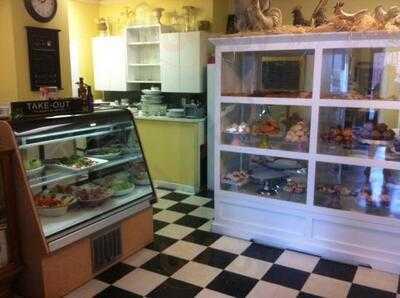 Bonnechere Bakery And Bistro Fine Food