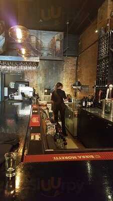 O'sarracino Trattoria & Wine