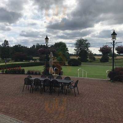 Swaneset Bay Resort & Country Club