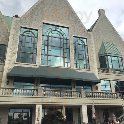 Swaneset Bay Resort & Country Club