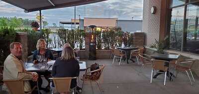 Legends Taphouse & Grill