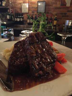 The Main Grill And Ale House