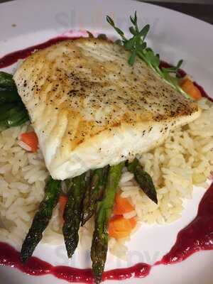 The Main Grill And Ale House