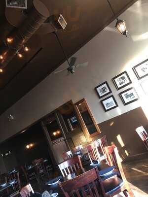 The Main Grill And Ale House