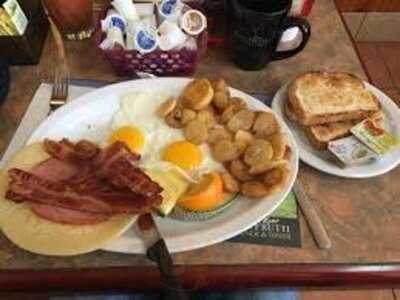 Tutti Frutti Dejeuner & Diner