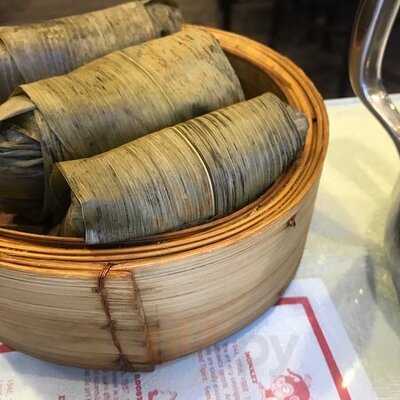 Wok N Roll Restaurant