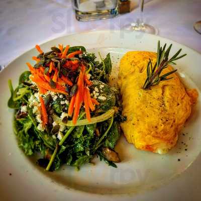 The Water's Edge Restaurant