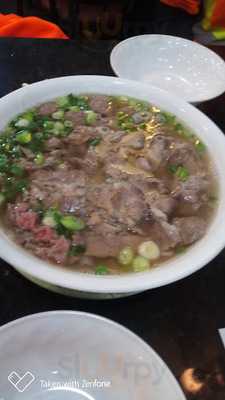 Pho Hoang Restaurant