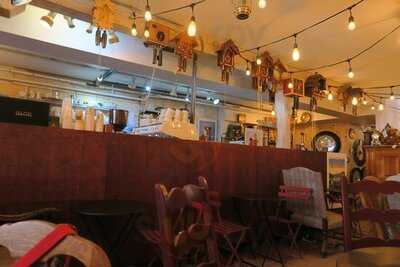 Cafe De La Pendulerie