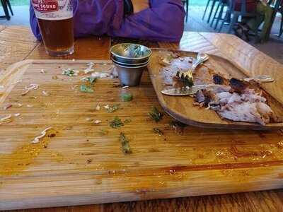 Hop N Hog Tap & Smokehouse