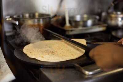 Mona's Roti-caribbean Food