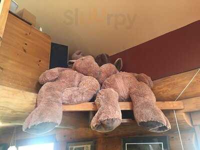 The Strawberry Moose Snackery