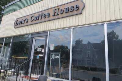 Lola's Coffee Shop