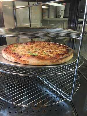 Double R Pizza And Subs