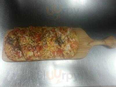 The Smokehouse Pub & Grill