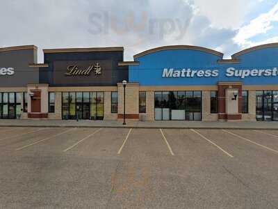 Lindt Chocolate Shop - Edmonton