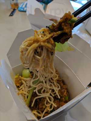 Golomein Noodle House