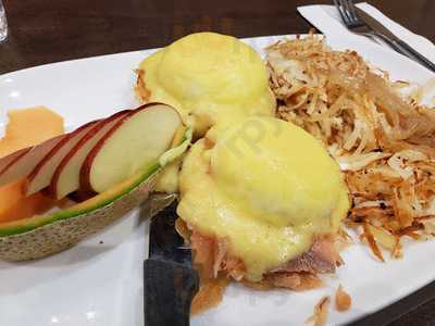 Tutti Frutti Breakfast & Lunch