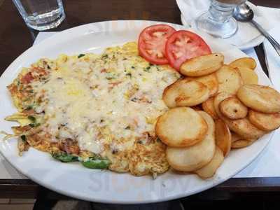 Tutti Frutti Breakfast & Lunch