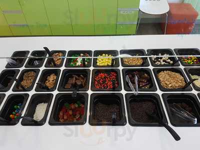 Tutti Frutti Frozen Yogurt