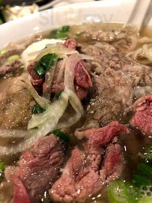 Pho Hoan Pasteur