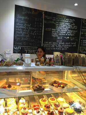 Jules Cafe Patisserie