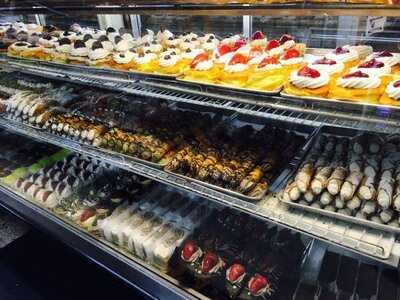 Commisso Itallian Bakery