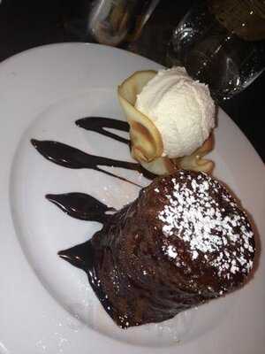 Luce Restaurant And Bar