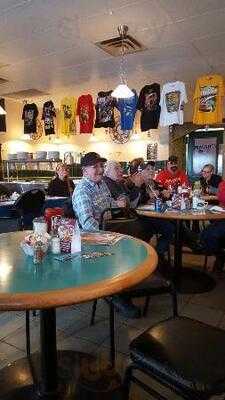 Maggie's Chicken & Ribs