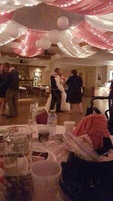 Maggie's Chicken & Ribs