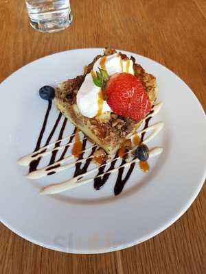 Hawthorne Food And Drink