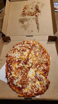 Tom's House Of Pizza