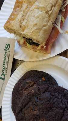 Dagwoods La Sandwicherie