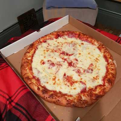 Pizza A La Casa And Greek