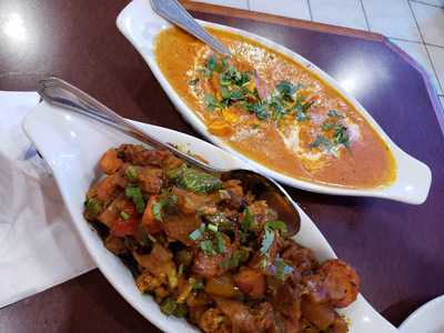 Tandoori Taj Restaurant