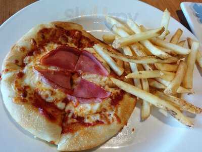 Boston Pizza