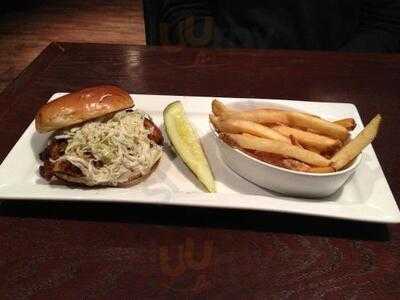 The Royal Oak - Bank @ Maclaren