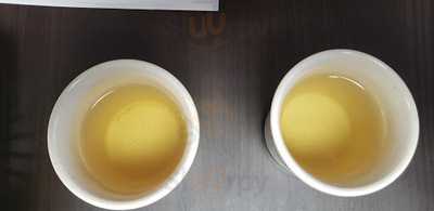 Zemone Sushi & Pad Thai Restaurant