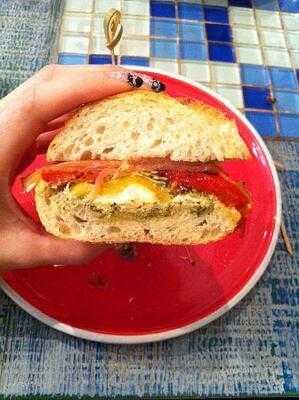 Merryberry Cafe+ Bistro