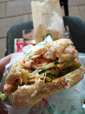 Dagwoods La Sandwicherie