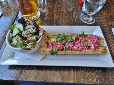 L'gros Luxe Mile End