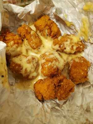 Pizza Hut Edmonton Westlawn