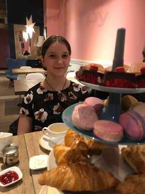 Quelque Chose Patisserie