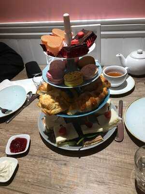 Quelque Chose Patisserie