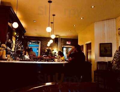 The Walton - Cafe And Cocktail Bar