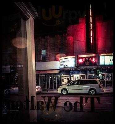 The Walton - Cafe And Cocktail Bar