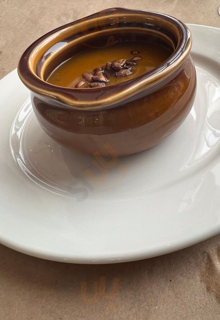 Le Vignoble Du Ruisseau