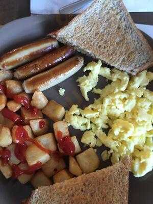 Coastal Tides Restaurant