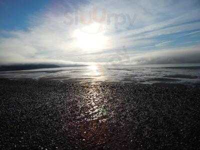Tidal Watch Inn