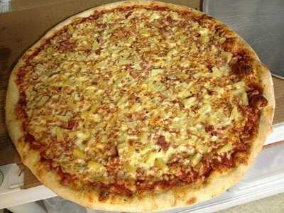 Papa Enrico's Pizza
